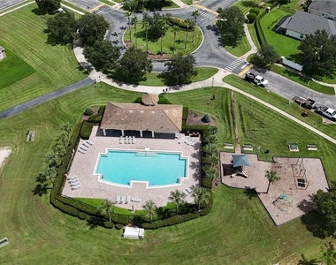 2916 White Cedar Circle - Photo Thumbnail 21