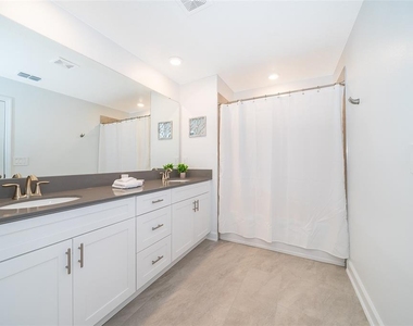 2673 Reading Trail - Photo Thumbnail 25