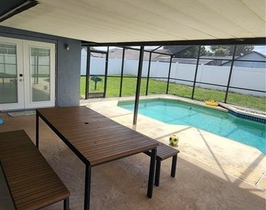 7712 Simon Ridge Court - Photo Thumbnail 14