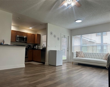5428 E Michigan Street - Photo Thumbnail 4