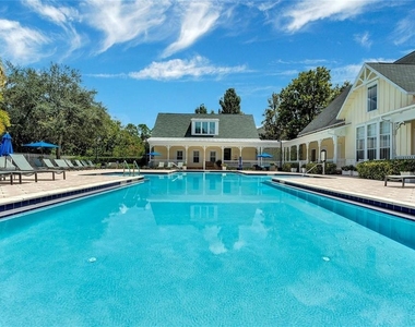 229 Longview Avenue - Photo Thumbnail 16