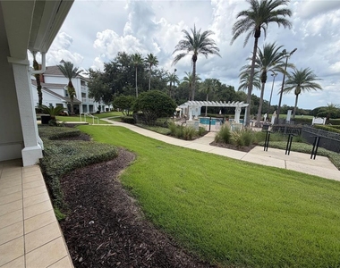 7687 Heritage Crossing Way - Photo Thumbnail 18