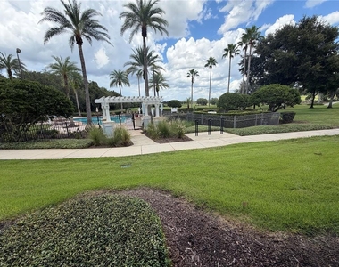 7687 Heritage Crossing Way - Photo Thumbnail 16