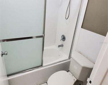 7900 S Orange Blossom Trail - Photo Thumbnail 9