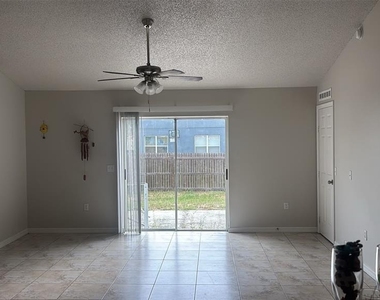 333 Kingfish Drive - Photo Thumbnail 4