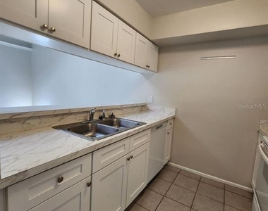 2760 Gray Fox Lane - Photo Thumbnail 12