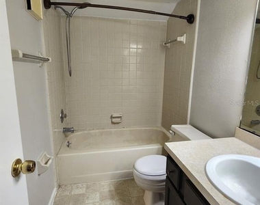 2760 Gray Fox Lane - Photo Thumbnail 16