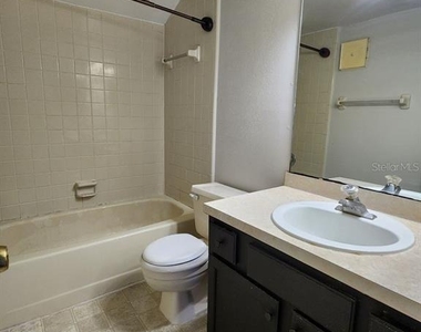 2760 Gray Fox Lane - Photo Thumbnail 17