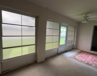 3363 Celena Circle - Photo Thumbnail 13