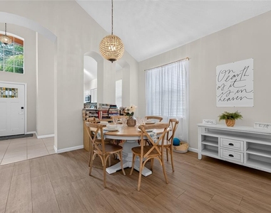 1791 Royal Ridge Drive - Photo Thumbnail 11