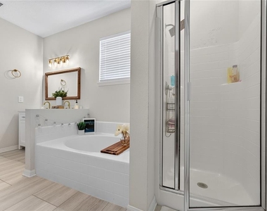 1791 Royal Ridge Drive - Photo Thumbnail 17