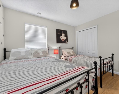 1791 Royal Ridge Drive - Photo Thumbnail 22