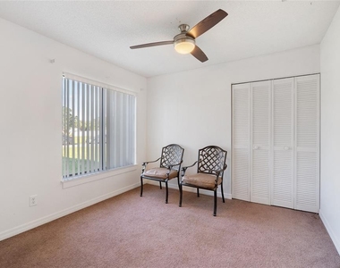 712 E Flag Way - Photo Thumbnail 17