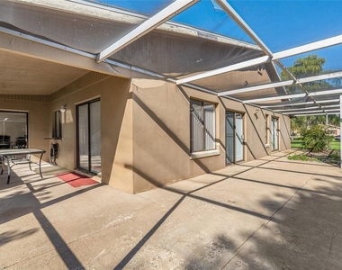 712 E Flag Way - Photo Thumbnail 4