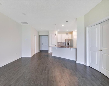 272 Taft Drive - Photo Thumbnail 11
