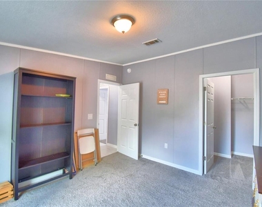 16 E Murphy Street - Photo Thumbnail 25