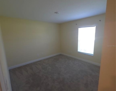 5082 Sw 91st Place - Photo Thumbnail 4