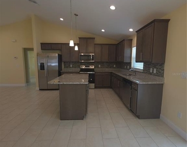 5082 Sw 91st Place - Photo Thumbnail 9