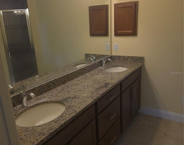 5082 Sw 91st Place - Photo Thumbnail 15