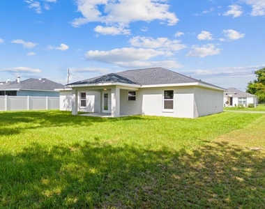 13422 Sw 48th Avenue - Photo Thumbnail 3