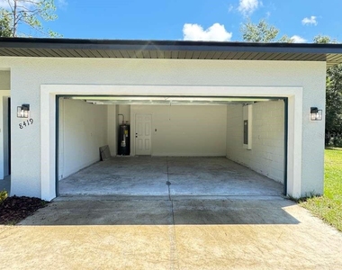 8419 N Saxon Way - Photo Thumbnail 43
