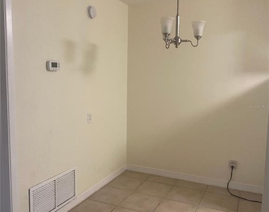 500 75th Avenue N - Photo Thumbnail 5