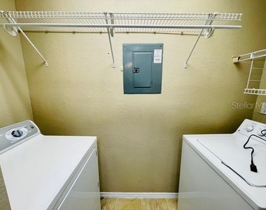 2550 N Alafaya Trail - Photo Thumbnail 8