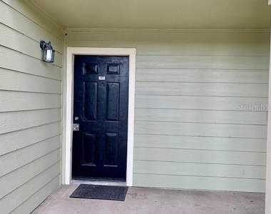 2550 N Alafaya Trail - Photo Thumbnail 2