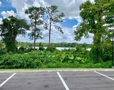 2550 N Alafaya Trail - Photo Thumbnail 17