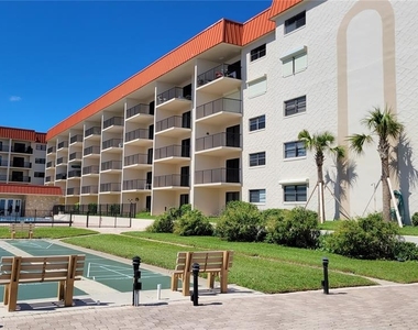 4301 S Atlantic Avenue - Photo Thumbnail 9