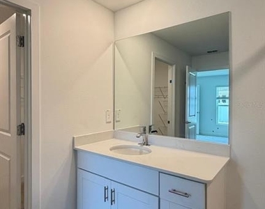 4426 Sw 80th Plaza - Photo Thumbnail 10