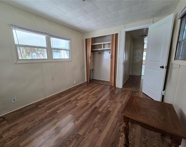 5414 Taylor Avenue - Photo Thumbnail 12