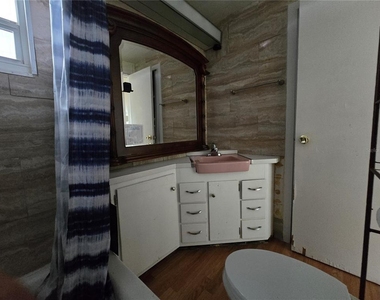 5414 Taylor Avenue - Photo Thumbnail 14