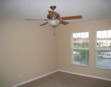 9663 Biscotti Avenue - Photo Thumbnail 7