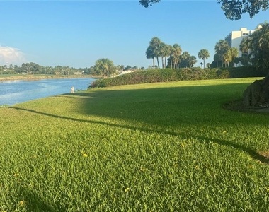 304 Golfview Road - Photo Thumbnail 41