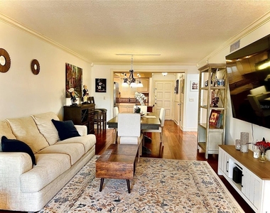 304 Golfview Road - Photo Thumbnail 17