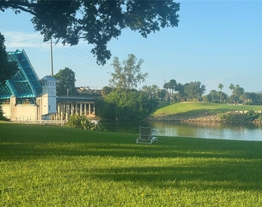 304 Golfview Road - Photo Thumbnail 49