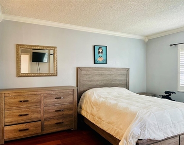 304 Golfview Road - Photo Thumbnail 18