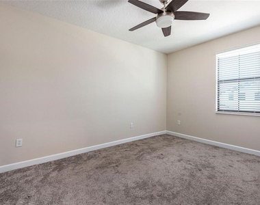 11043 Whistling Pine Way - Photo Thumbnail 4