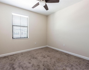 11043 Whistling Pine Way - Photo Thumbnail 10