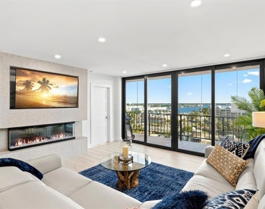 5396 Gulf Boulevard - Photo Thumbnail 3