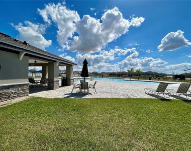 2943 Savoir Avenue - Photo Thumbnail 13