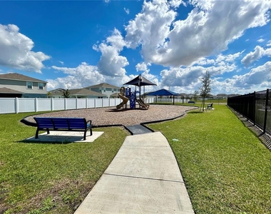 2943 Savoir Avenue - Photo Thumbnail 14
