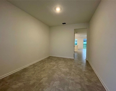 2943 Savoir Avenue - Photo Thumbnail 1