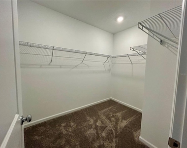 2943 Savoir Avenue - Photo Thumbnail 6
