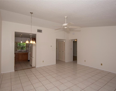 3068 Autumn Court - Photo Thumbnail 14