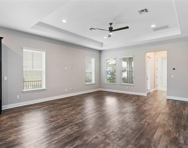 9211 Neher Street - Photo Thumbnail 8