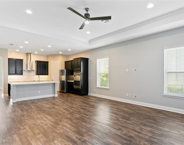 9211 Neher Street - Photo Thumbnail 6