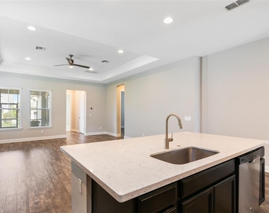 9211 Neher Street - Photo Thumbnail 5