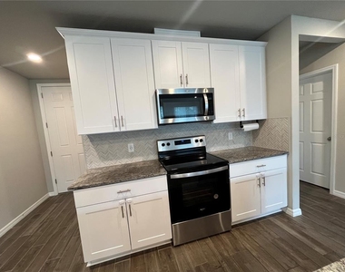 2443 Sweet Viburnum Way - Photo Thumbnail 5